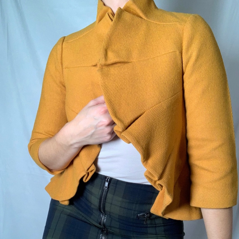 🍂Wool Anthro pleated marigold Blazer 🍂